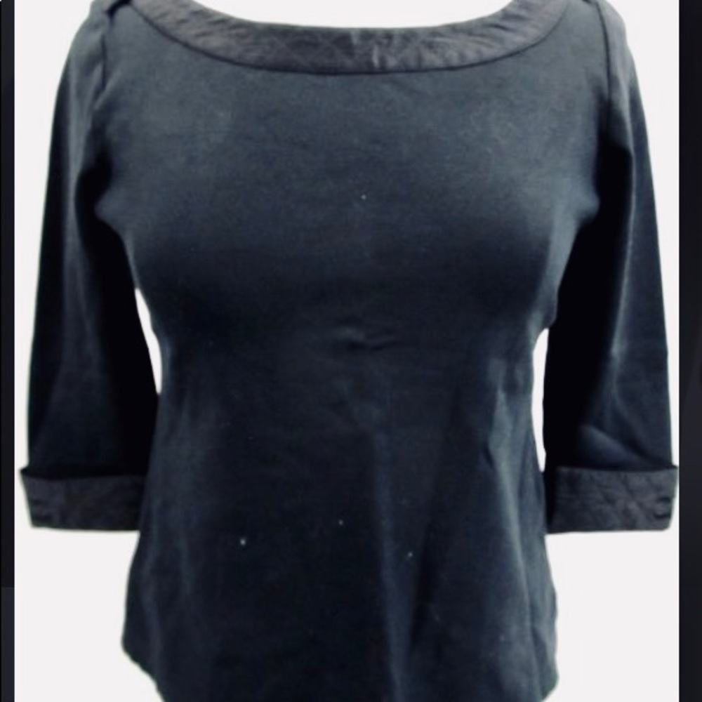 Women’s Chanel top